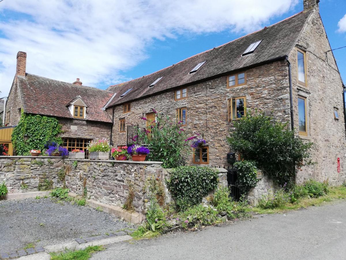 The Gallery Apartment Craven Arms Exterior photo